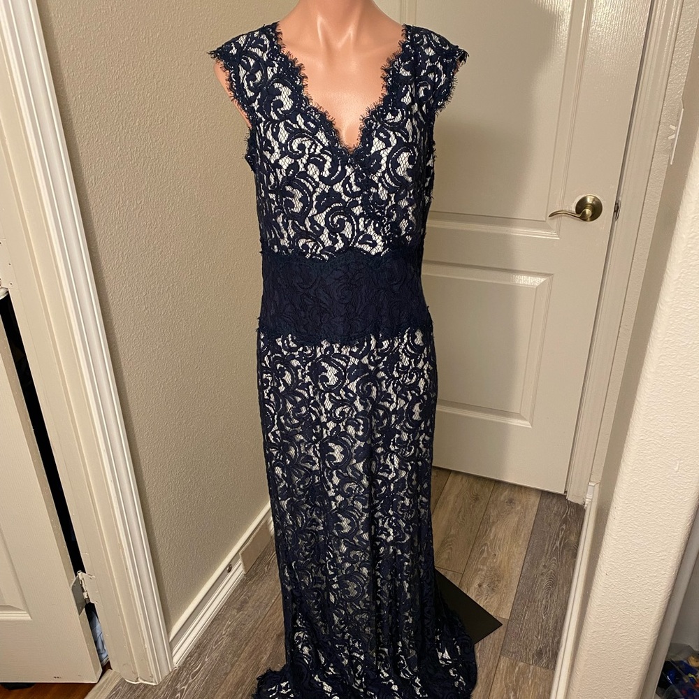Tadashi Shoji Long Lace Evening Mother Of The Bride Dress Sz 10